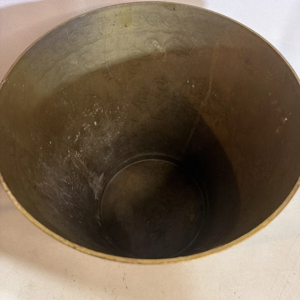 Vintage Italian Florentine Gilt Green Gold Tole Trash Can Bin Waste Basket